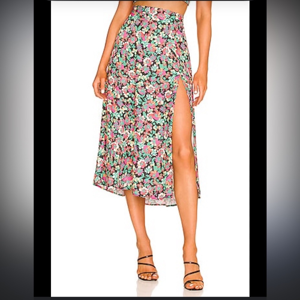 RESA Floral Skatie Midi Skirt w/ Slit